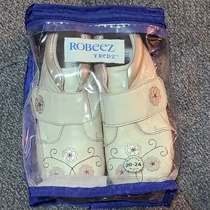 Baby girl leather shoes